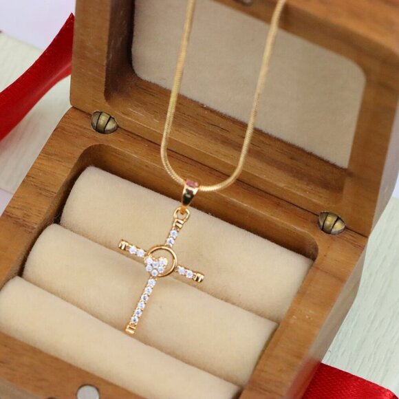 "Rose Gold Cross Pendant with Heart Accent and Sparkling CZ Stones, XPPT1818 - Picture 6 of 13